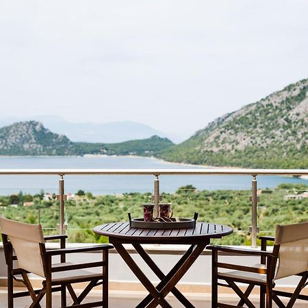 Villa Armonia Vouliagmeni-See Exterior foto