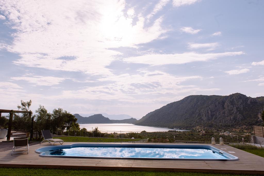 Villa Armonia Vouliagmeni-See Exterior foto